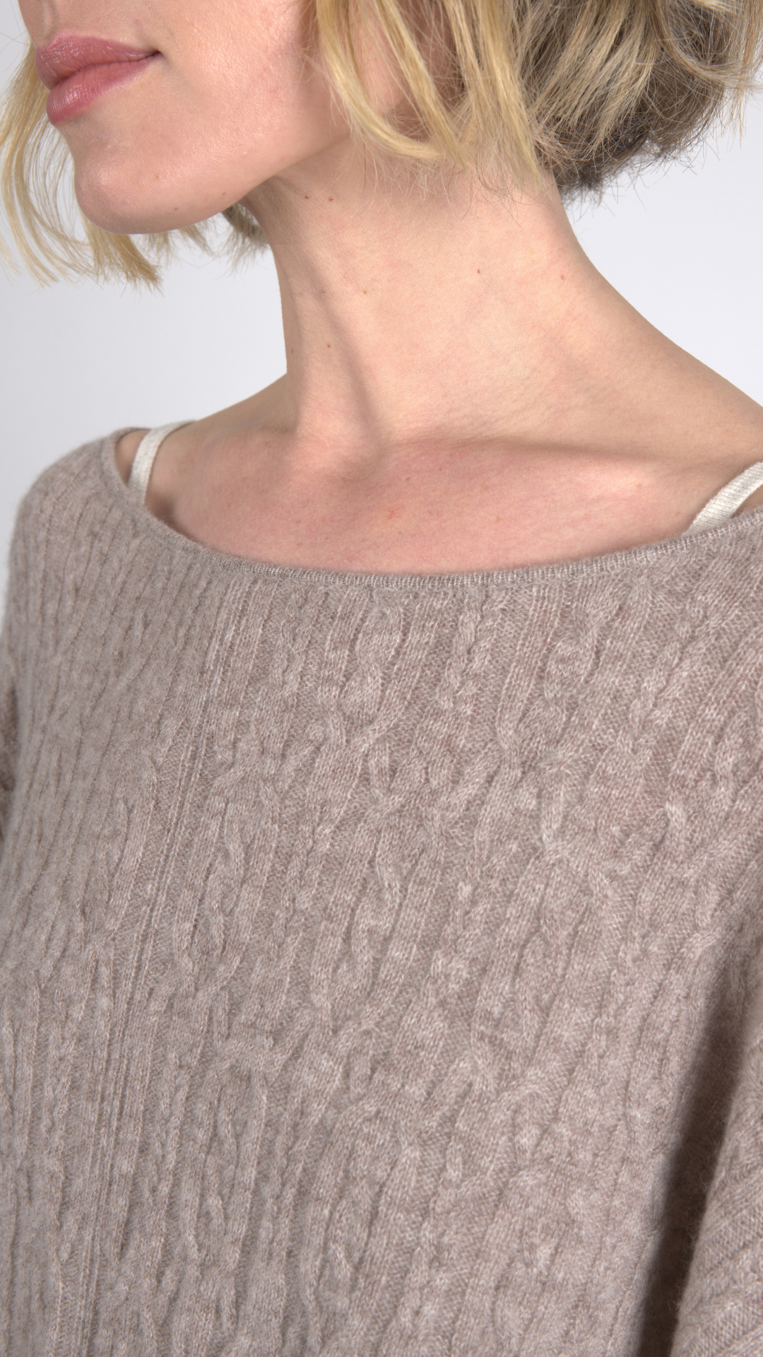 Cashmere Cable Poncho — Grade A Cashmere | Quinn