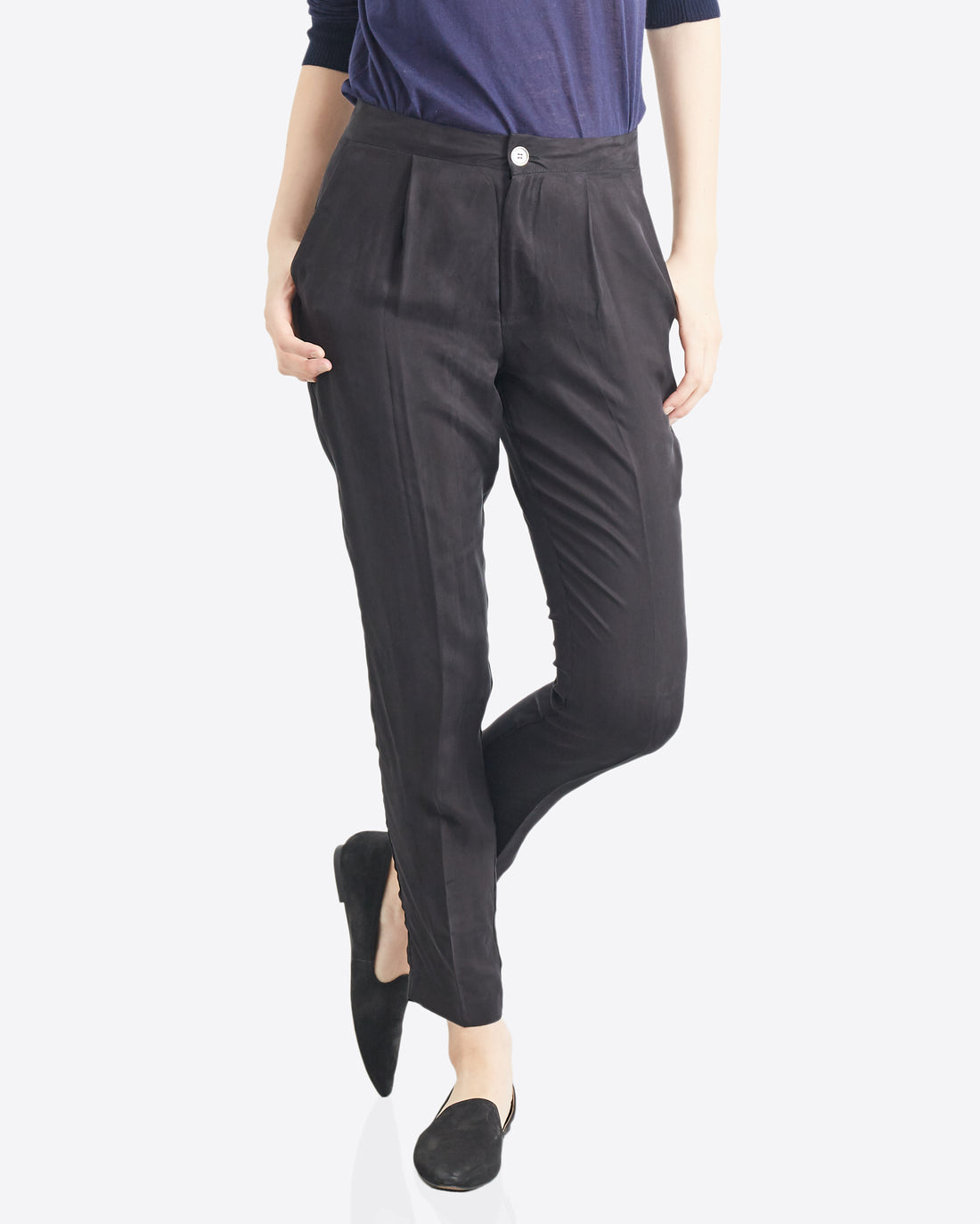Leah Tapered Essential Pant