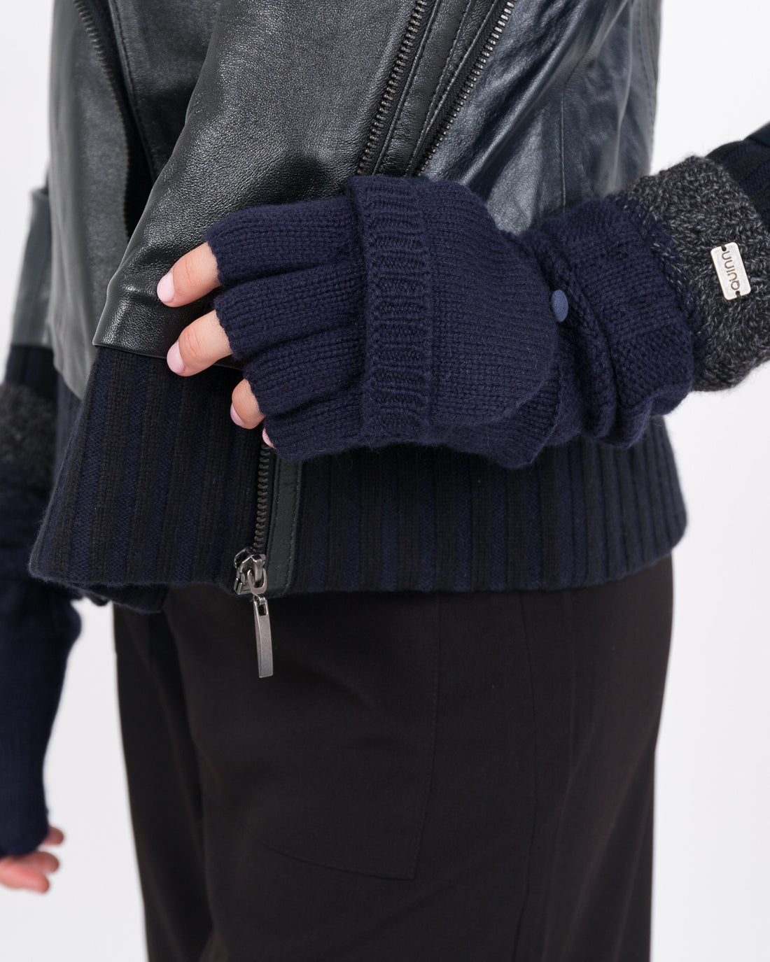 cashmere cable knit gloves