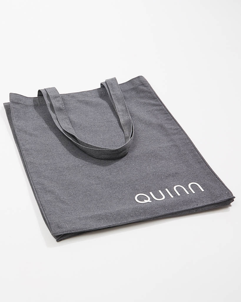 essential QUINN bag