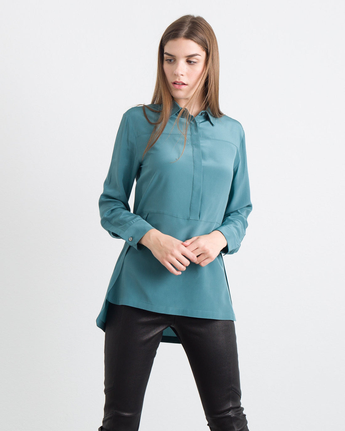WOMEN - Cynthia Solid Paneled Button Up